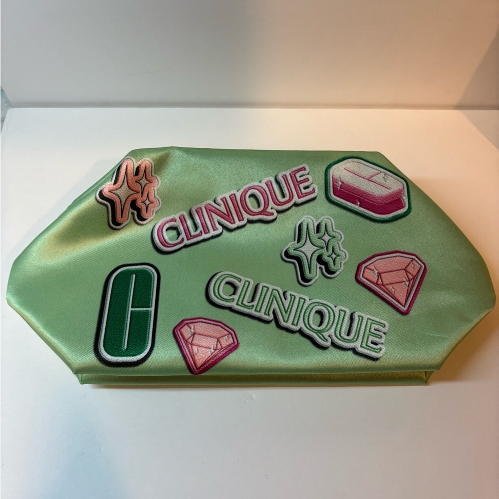 New Clinique Green makeup bag with Pink Accents